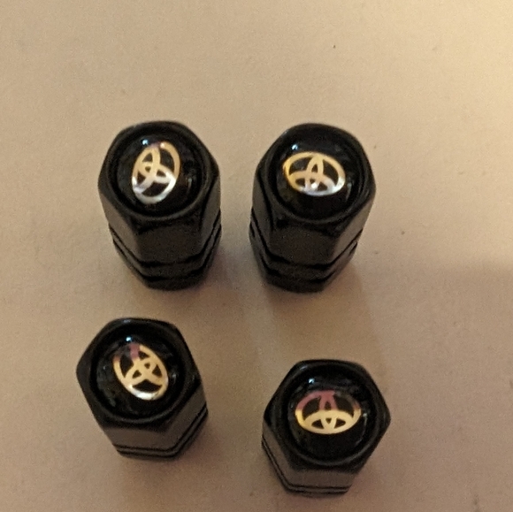 COPY - Toyota tire valve caps - Picture 1 of 1